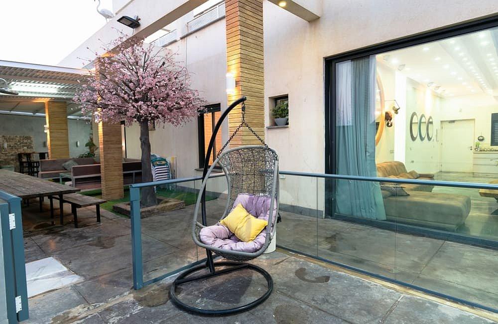 123883 המתחם החיצוני, ממלכת אהרון, וילה  בכלנית וילות - Vila 4 U