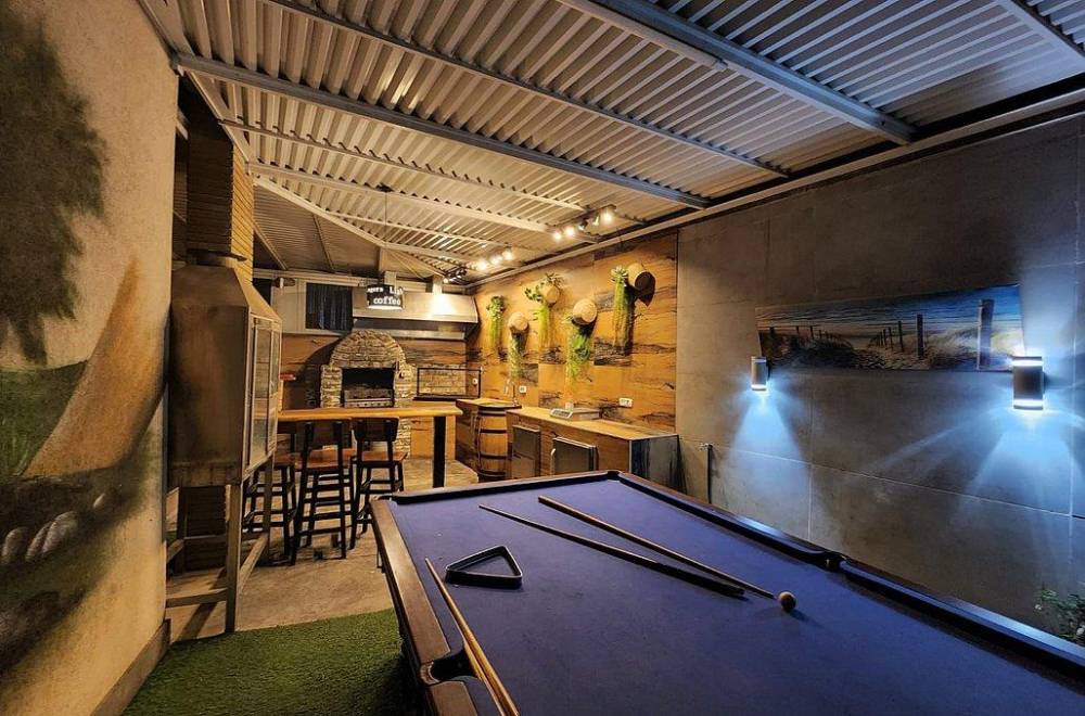 123889 המתחם החיצוני, ממלכת אהרון, וילה  בכלנית וילות - Vila 4 U