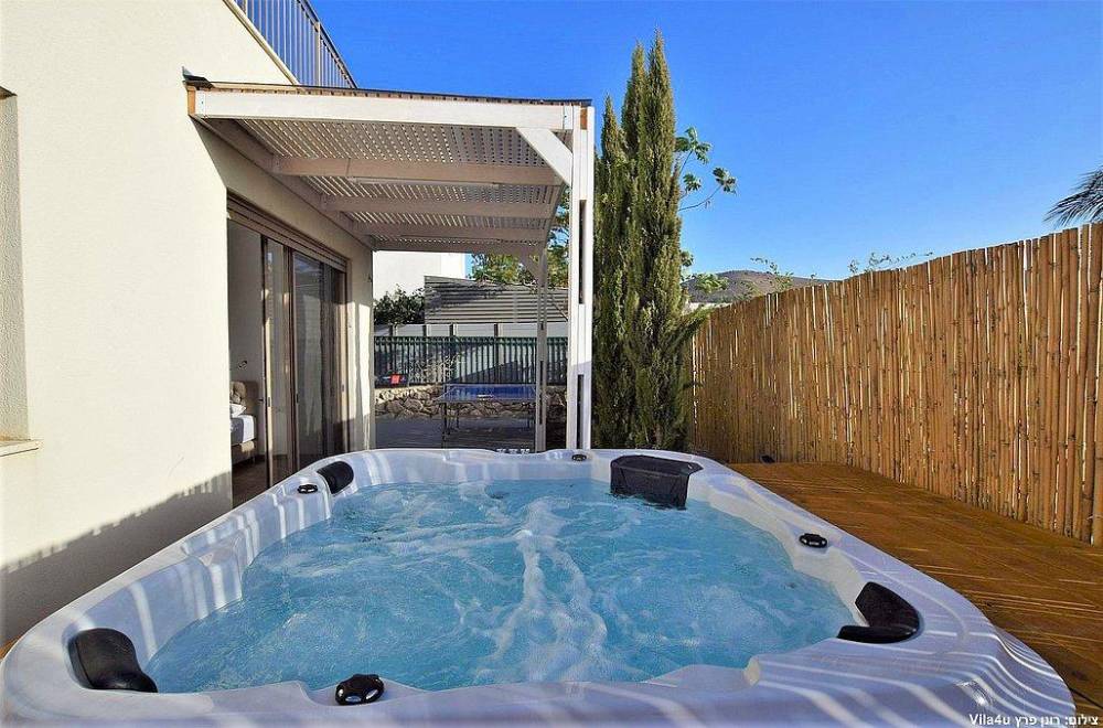 124235 המתחם החיצוני, אלה וילה ריזורט, וילה  בנורית וילות - Vila 4 U