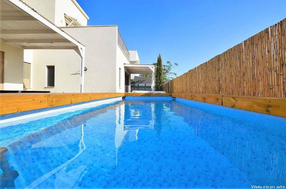 124238 המתחם החיצוני, אלה וילה ריזורט, וילה  בנורית וילות - Vila 4 U