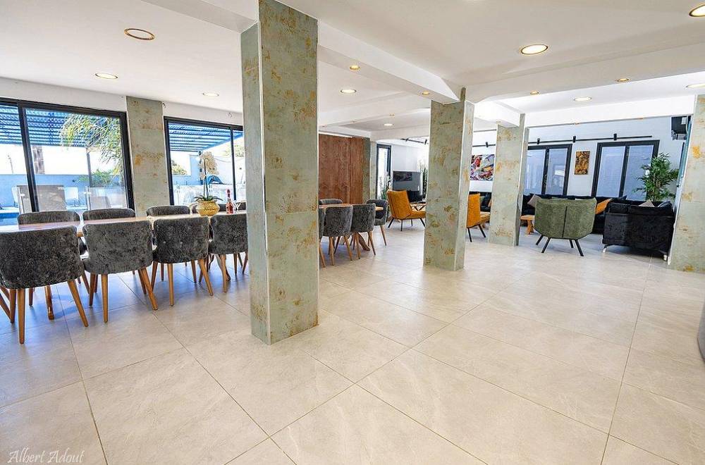 124456 גלריית פנים, מתחם אירוח אודט, וילה  בזרעית וילות - Vila 4 U