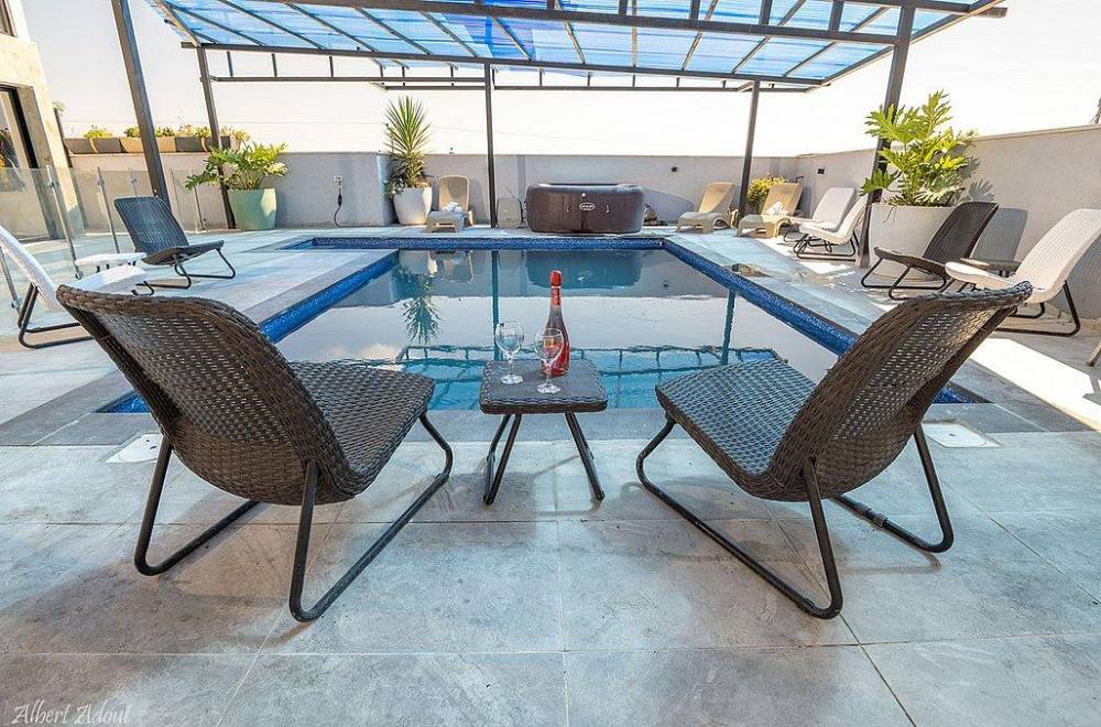 124491 גלריית חוץ, מתחם אירוח אודט, וילה  בזרעית וילות - Vila 4 U