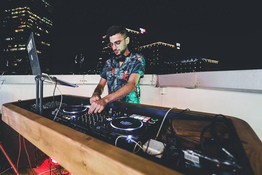 125910 גלריה כללית, אלמאגו רוף תל אביב, וילה  בתל אביב וילות - Vila 4 U