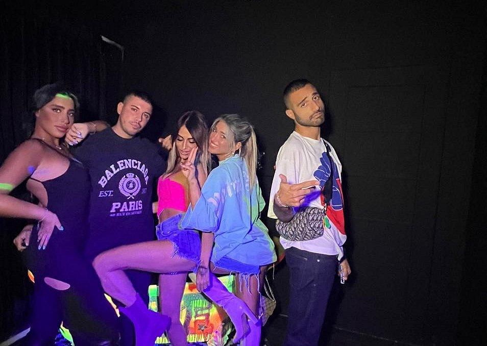 127746 חוגגים בציקה, ציקה קלאב, וילה  באשדוד וילות - Vila 4 U