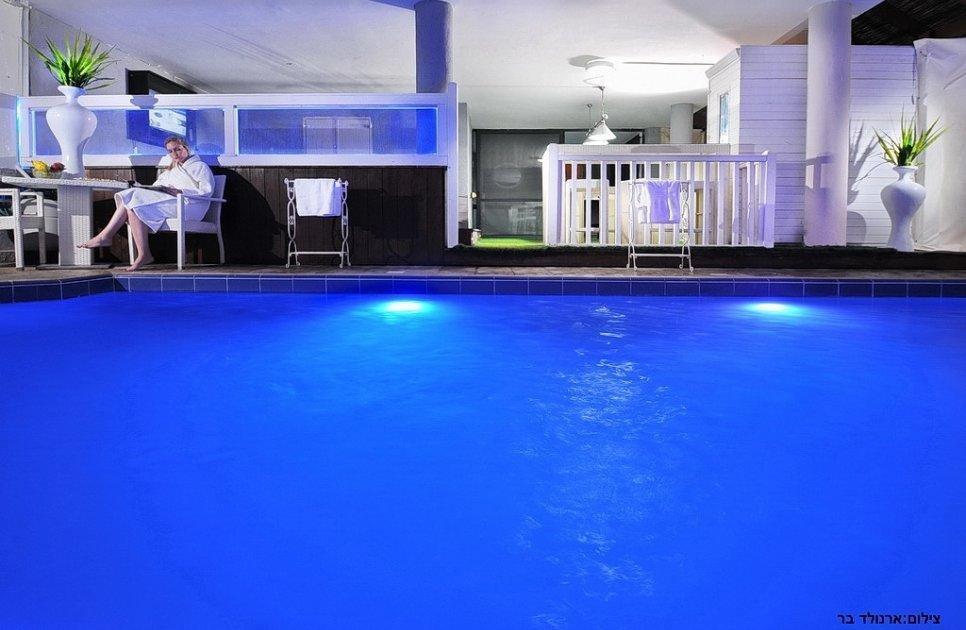 127797 המתחם החיצוני, וילה אביה - Villa Aviya, וילה  בנוף כנרת וילות - Vila 4 U