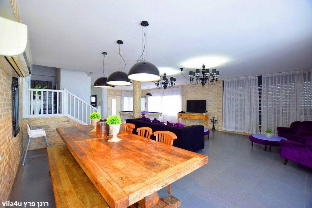 127823 המתחם הפנימי, וילה אביה - Villa Aviya, וילה  בנוף כנרת וילות - Vila 4 U