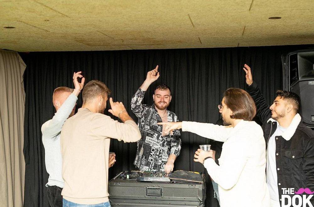 129900 אירועים אחרים, דה בוקס - The Box, וילה  בירושלים וילות - Vila 4 U