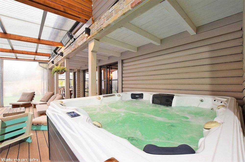 129946 המתחם החיצוני, וילה אליזה בוטיק, וילה  בעוספיה וילות - Vila 4 U