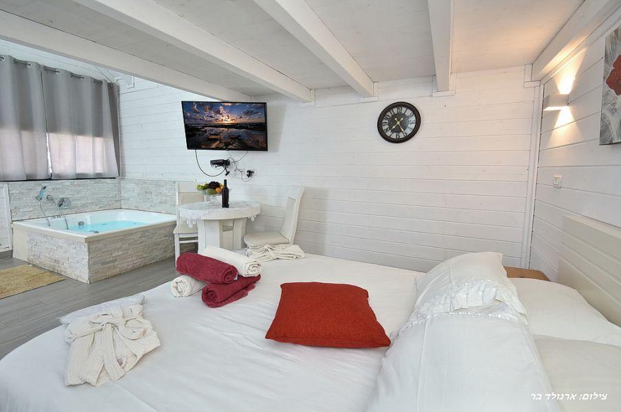 130214 הבקתות, אחוזת משה, וילה  בחזון וילות - Vila 4 U