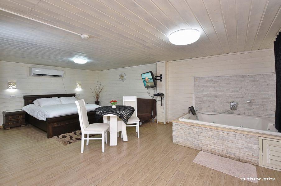 130239 הבקתות, אחוזת משה, וילה  בחזון וילות - Vila 4 U