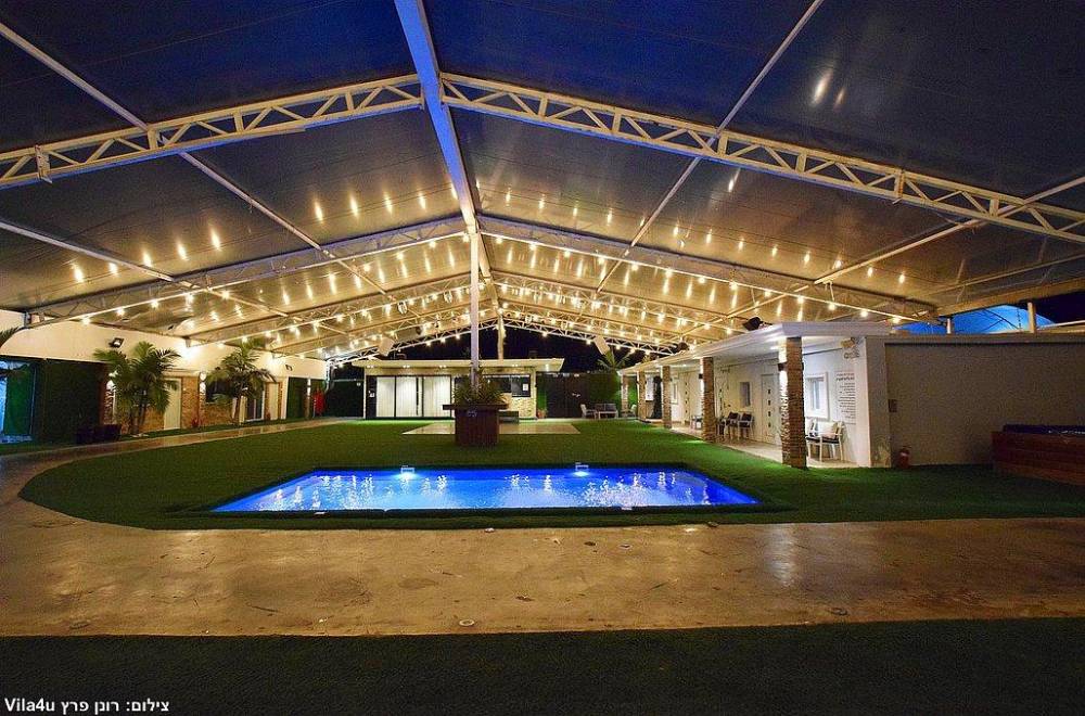 130339 המתחם המקורה בחורף, בית האצילים איוונטס, וילה  בנתניה וילות - Vila 4 U