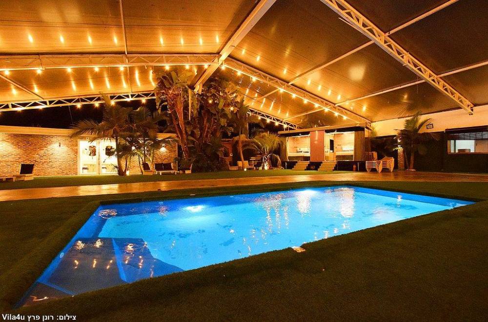 130351 המתחם המקורה בחורף, בית האצילים איוונטס, וילה  בנתניה וילות - Vila 4 U