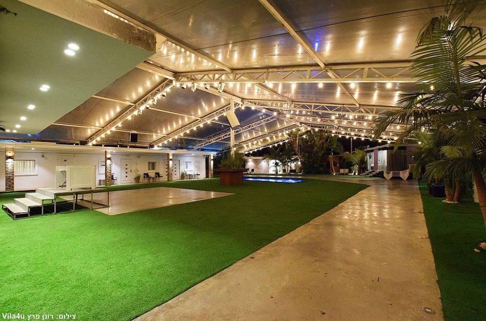 130352 המתחם המקורה בחורף, בית האצילים איוונטס, וילה  בנתניה וילות - Vila 4 U