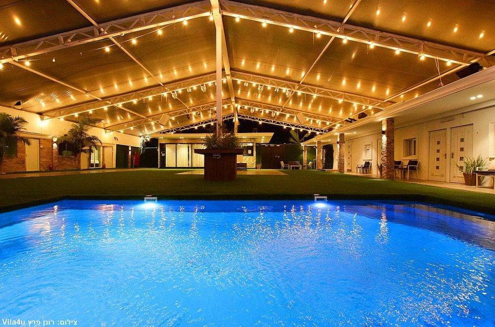 130355 המתחם המקורה בחורף, בית האצילים איוונטס, וילה  בנתניה וילות - Vila 4 U