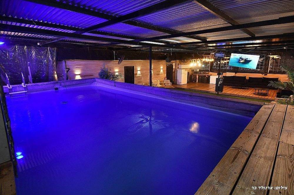 130597 כללי, סיטי רוף - City Roof, וילה  בפתח תקווה וילות - Vila 4 U