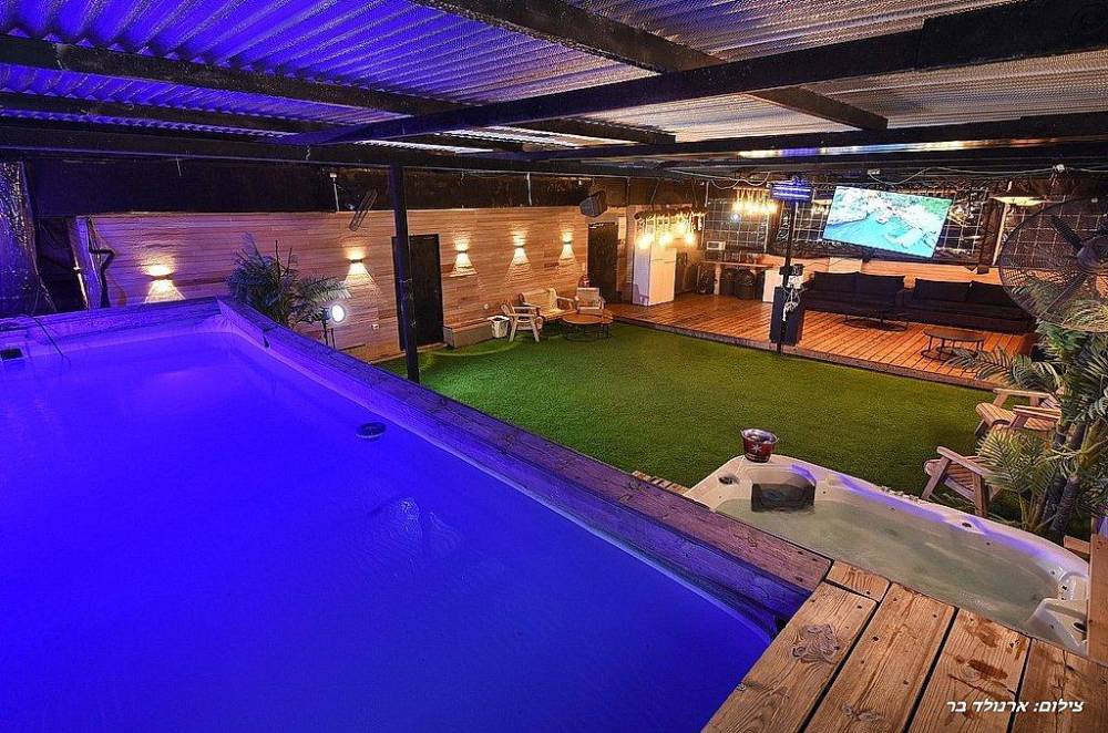 130599 כללי, סיטי רוף - City Roof, וילה  בפתח תקווה וילות - Vila 4 U