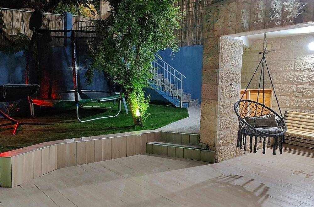 131035 מתחם חיצוני, אצולת אירופה - גבעות ירושלים, וילה  בירושלים וילות - Vila 4 U