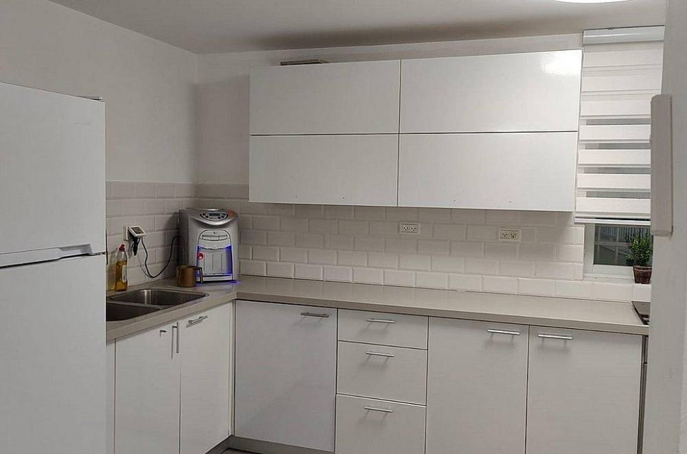 131054 מתחם פנימי, אצולת אירופה - גבעות ירושלים, וילה  בירושלים וילות - Vila 4 U