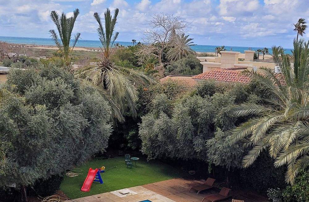 131216 גלריית חוץ, וילה אן קיסריה, וילה  בקיסריה וילות - Vila 4 U