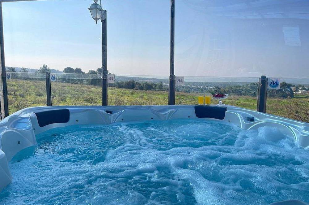 132547 מתחם חיצוני, וילה מונסון, וילה  בעין יעקב וילות - Vila 4 U