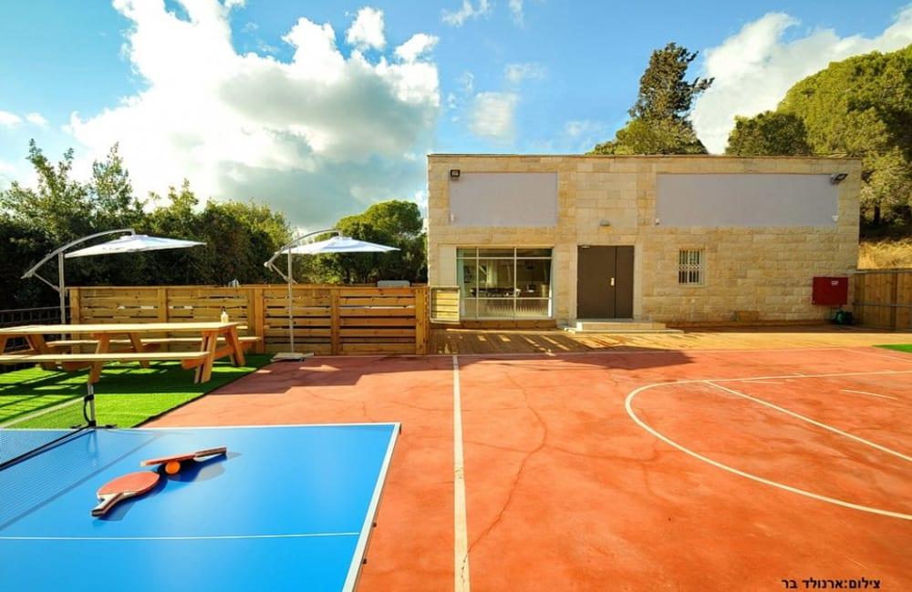 133097 המתחם החיצוני, וילה אלת היער, וילה  בגרנות הגליל וילות - Vila 4 U