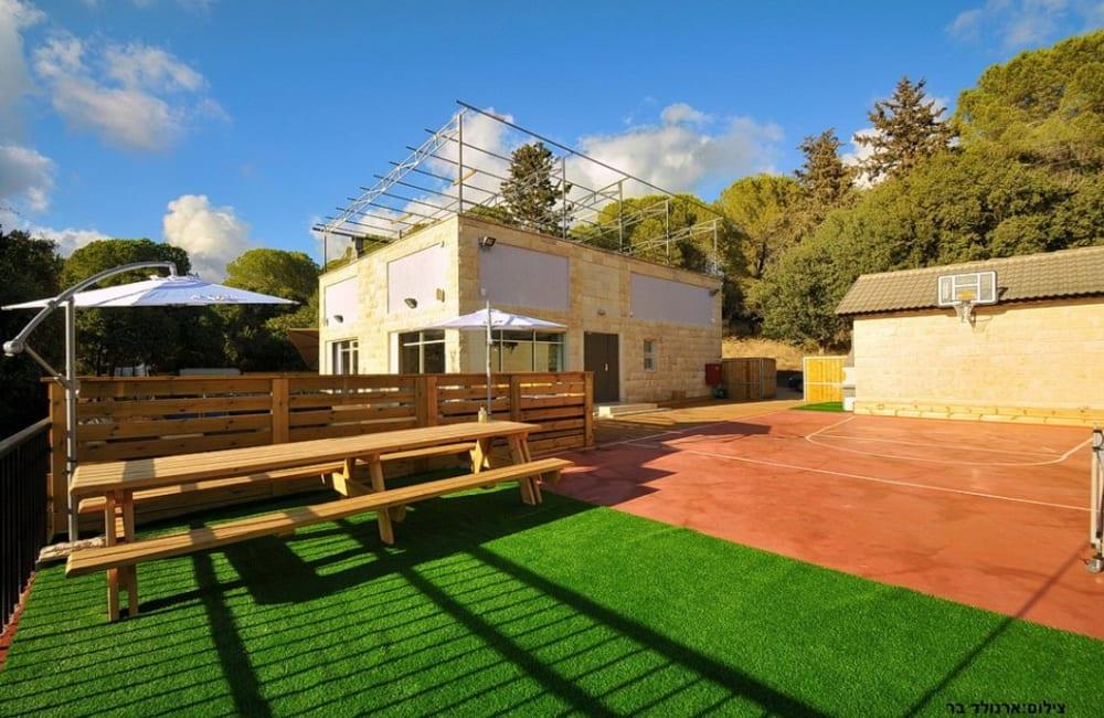 133103 המתחם החיצוני, וילה אלת היער, וילה  בגרנות הגליל וילות - Vila 4 U