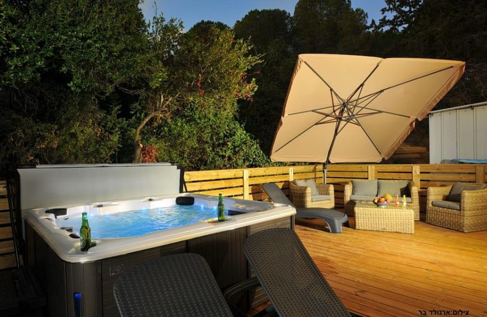 133106 המתחם החיצוני, וילה אלת היער, וילה  בגרנות הגליל וילות - Vila 4 U