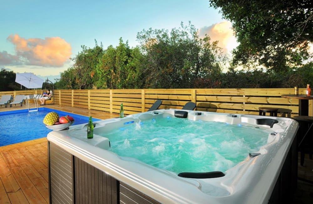 133107 המתחם החיצוני, וילה אלת היער, וילה  בגרנות הגליל וילות - Vila 4 U