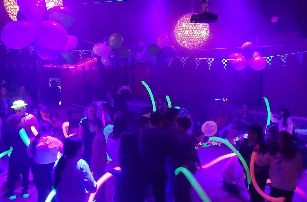 135053 חבילות יום הולדת, וואו קלאב- Wow Club, וילה  בקרית ביאליק וילות - Vila 4 U