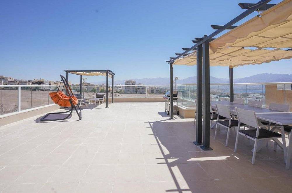 135298 המתחם החיצוני, פנטהאוז בצל ההר, וילה  באילת וילות - Vila 4 U