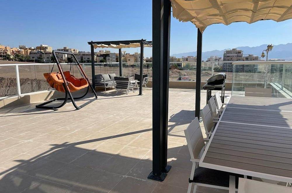 135301 המתחם החיצוני, פנטהאוז בצל ההר, וילה  באילת וילות - Vila 4 U