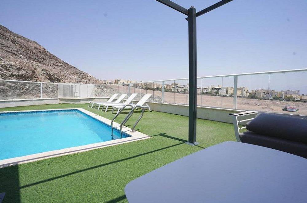 135302 המתחם החיצוני, פנטהאוז בצל ההר, וילה  באילת וילות - Vila 4 U