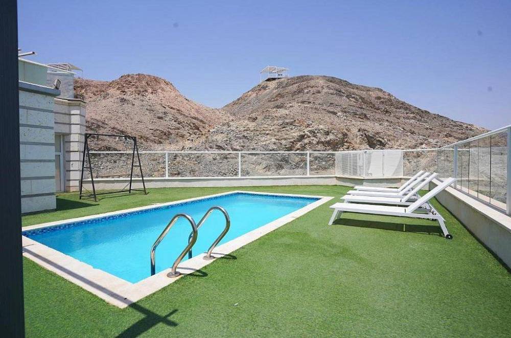 135306 המתחם החיצוני, פנטהאוז בצל ההר, וילה  באילת וילות - Vila 4 U