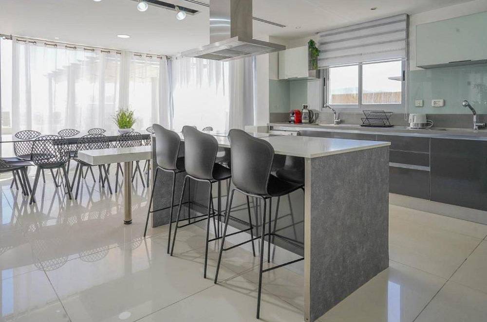 135330 המתחם הפנימי, פנטהאוז בצל ההר, וילה  באילת וילות - Vila 4 U