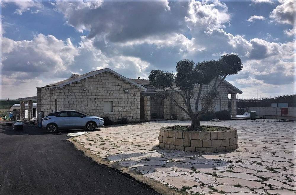 135842 המתחם החיצוני, קאסה לינדה, וילה  בעוזה וילות - Vila 4 U