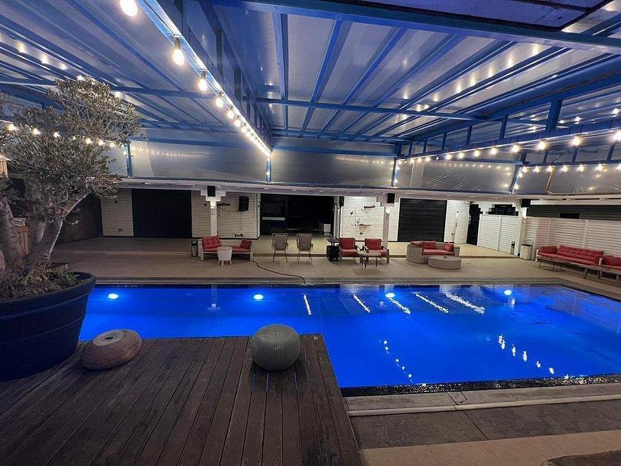 136217 גלריית חוץ, אחוזת דה אורו ריזורט, וילה  בנתניה וילות - Vila 4 U