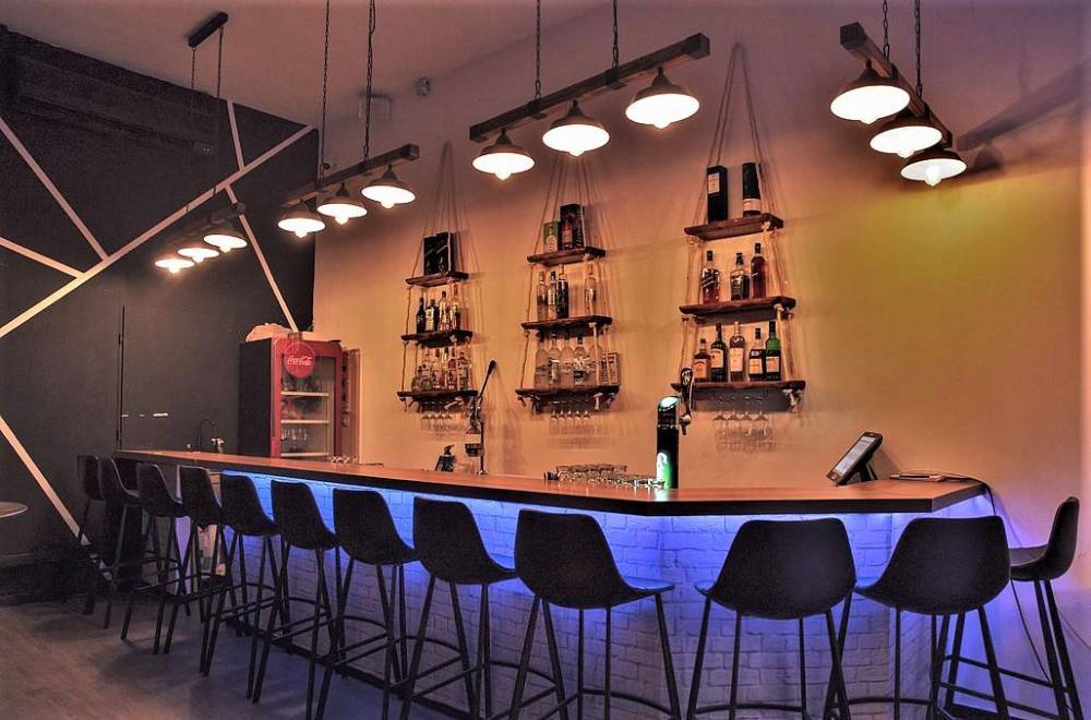 גלריה כללית שוגה בר הבר הגדול כללי, שוגה בר - Shuga Bar, וילה  ברחובות וילות - Vila 4 U