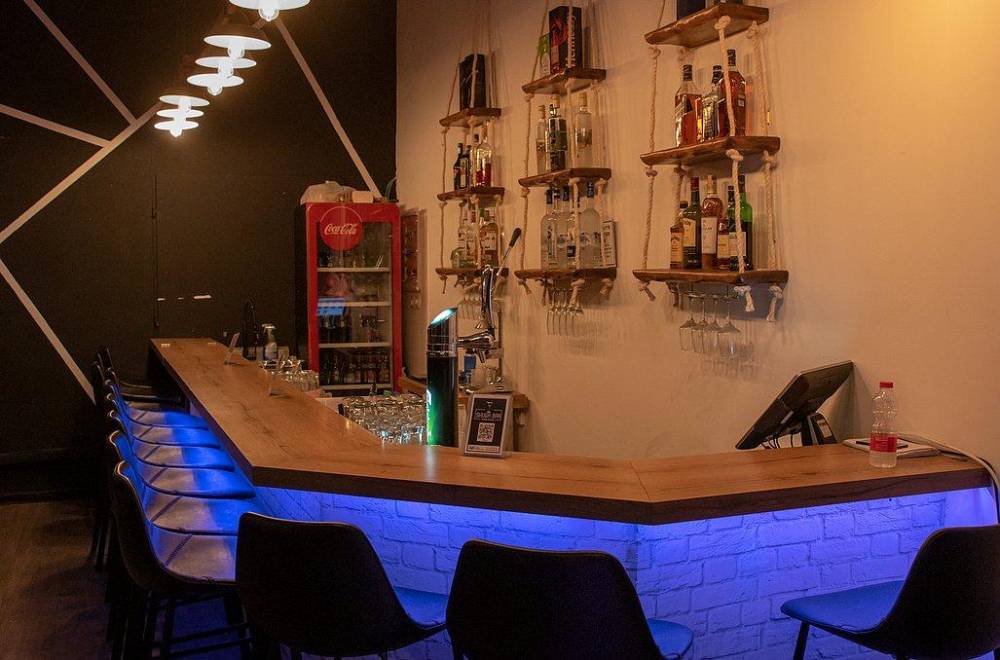 גלריה כללית שוגה בר כיסאות ובר צבעוני כללי, שוגה בר - Shuga Bar, וילה  ברחובות וילות - Vila 4 U