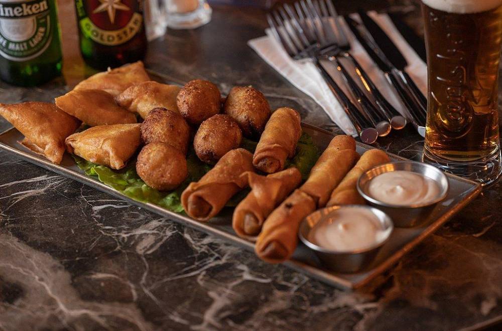 שוגה בר התפריטים השווים התפריט שלנו, שוגה בר - Shuga Bar, וילה  ברחובות וילות - Vila 4 U