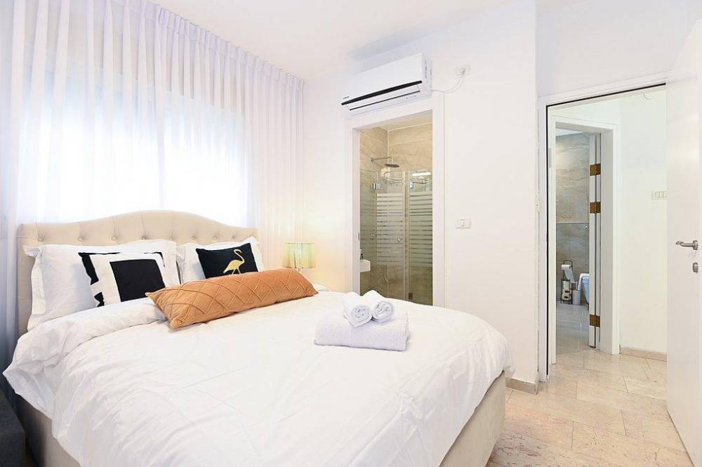 138351 מתחם פנימי, מימוסה מגדל, וילה  במגדל וילות - Vila 4 U