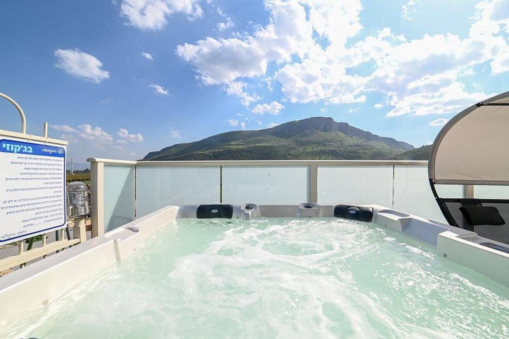 138383 מתחם הבריכה והספא, מימוסה מגדל, וילה  במגדל וילות - Vila 4 U