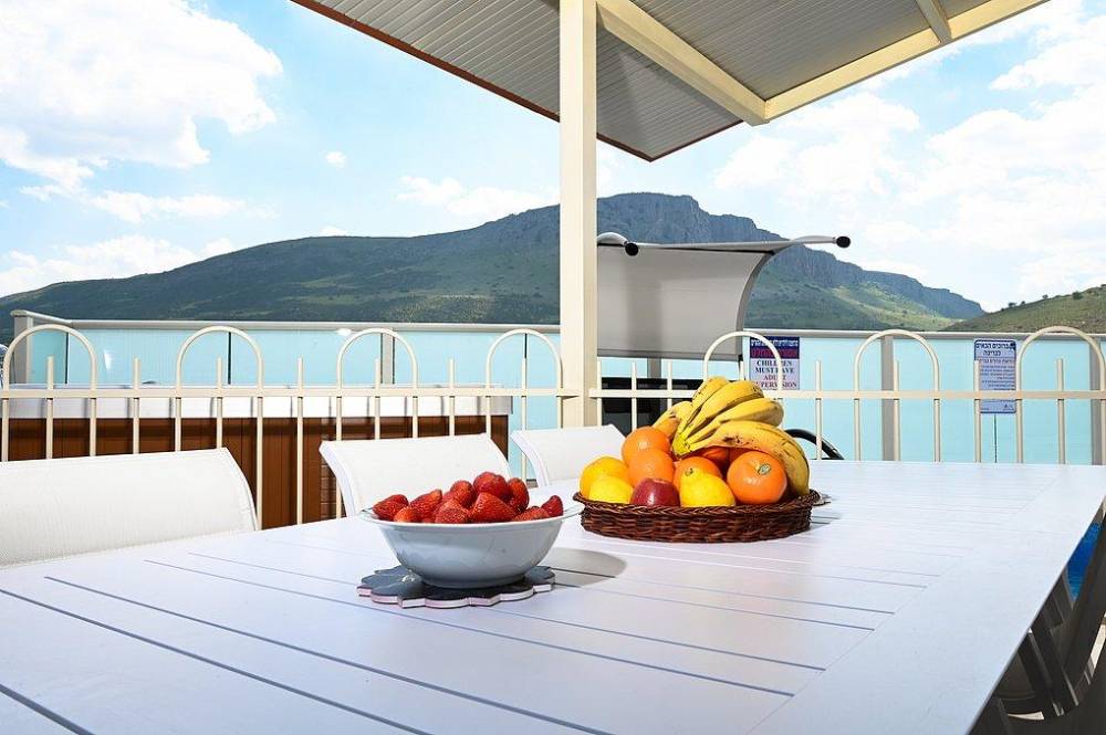 138384 מתחם הבריכה והספא, מימוסה מגדל, וילה  במגדל וילות - Vila 4 U