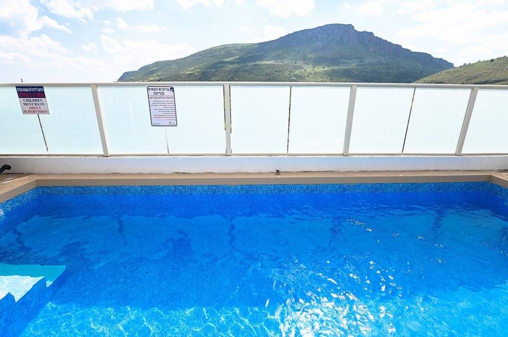 138398 מתחם הבריכה והספא, מימוסה מגדל, וילה  במגדל וילות - Vila 4 U