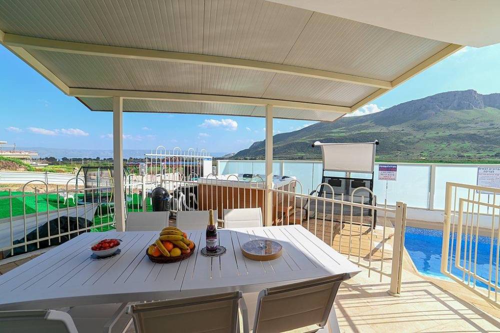 138401 מתחם הבריכה והספא, מימוסה מגדל, וילה  במגדל וילות - Vila 4 U