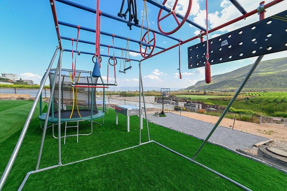 138418 מתחם הספורט והמשחקים, מימוסה מגדל, וילה  במגדל וילות - Vila 4 U