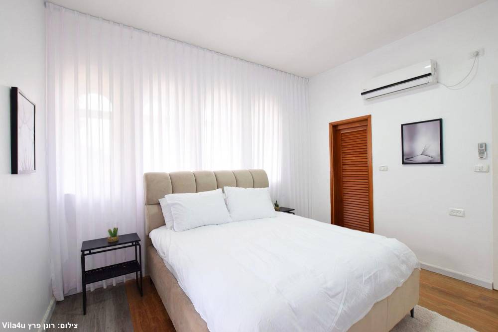 138694 המתחם הפנימי, לה וילה - La Vila פוריה, וילה  בפוריה כפר עבודה וילות - Vila 4 U