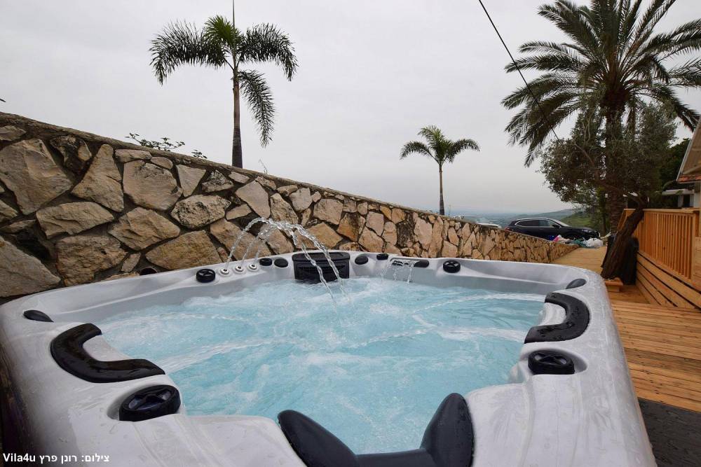 138717 המתחם החיצוני, לה וילה - La Vila פוריה, וילה  בפוריה כפר עבודה וילות - Vila 4 U