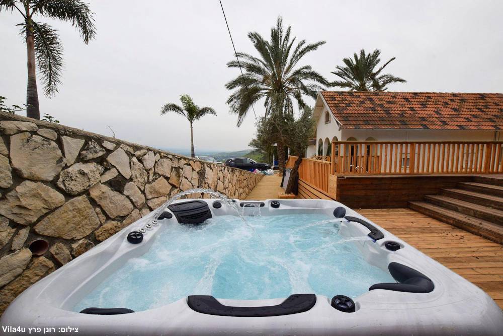 138718 המתחם החיצוני, לה וילה - La Vila פוריה, וילה  בפוריה כפר עבודה וילות - Vila 4 U