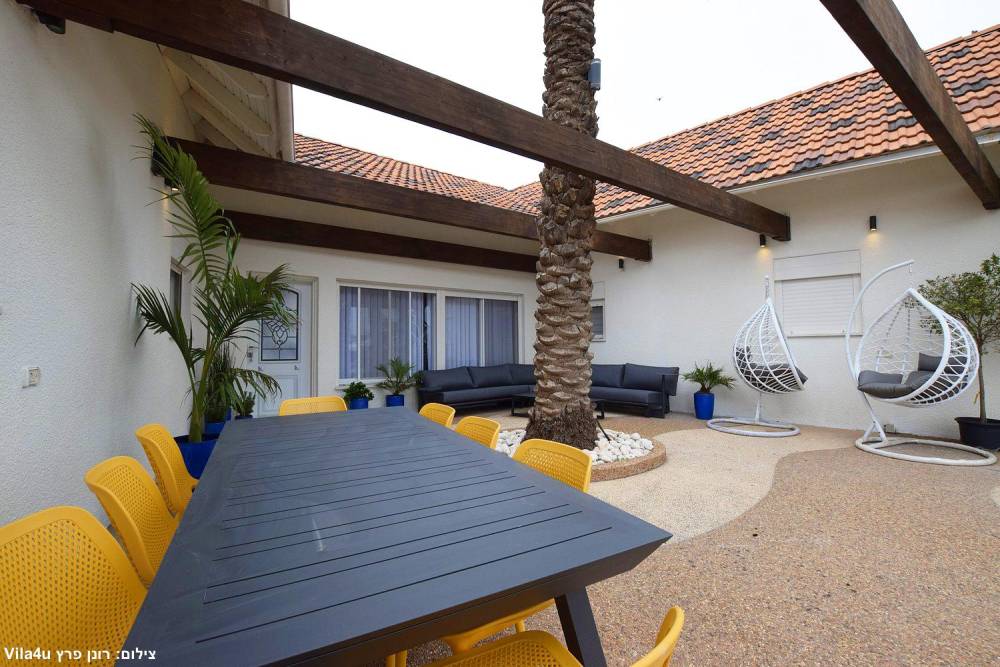 138724 המתחם החיצוני, לה וילה - La Vila פוריה, וילה  בפוריה כפר עבודה וילות - Vila 4 U