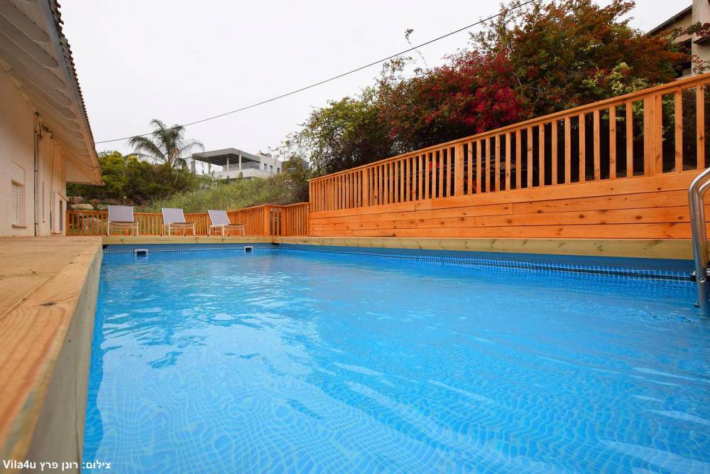 138730 המתחם החיצוני, לה וילה - La Vila פוריה, וילה  בפוריה כפר עבודה וילות - Vila 4 U